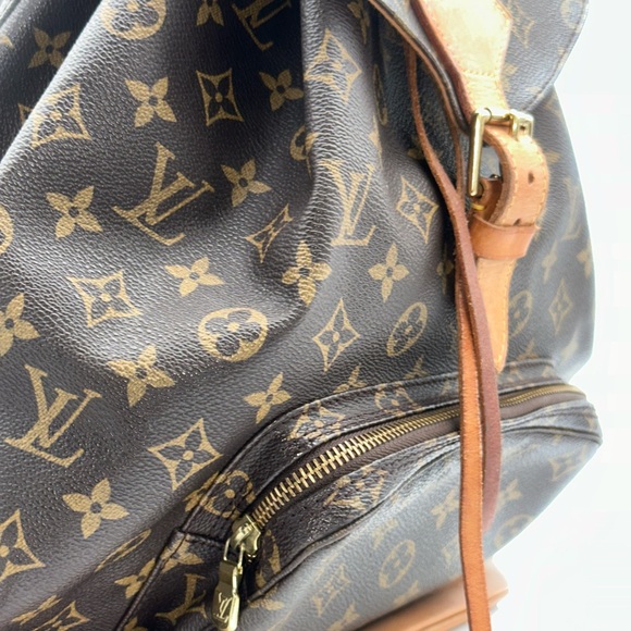 Louis Vuitton Montsouris GM Backback code MI0946 - Picture 5 of 17
